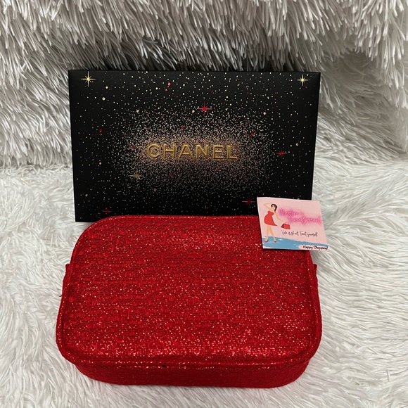 Chanel Red Holiday Pouch - Picture 2 of 5